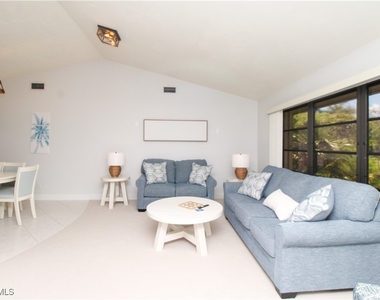 213 Bay Meadows Drive - Photo Thumbnail 9