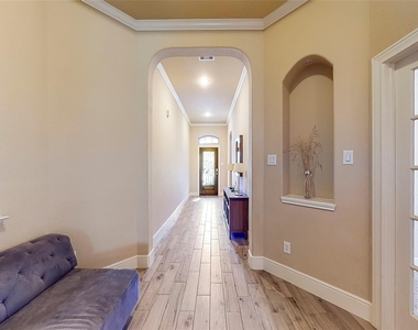 151 W Wading Pond Circle - Photo Thumbnail 3