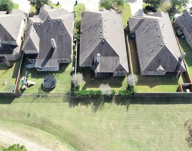 151 W Wading Pond Circle - Photo Thumbnail 28