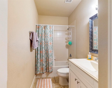151 W Wading Pond Circle - Photo Thumbnail 5