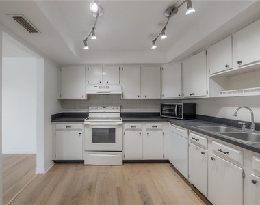 4681 1st Street Ne - Photo Thumbnail 3