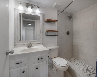 4681 1st Street Ne - Photo Thumbnail 8