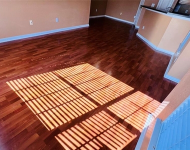 9165 Lee Vista Boulevard - Photo Thumbnail 18