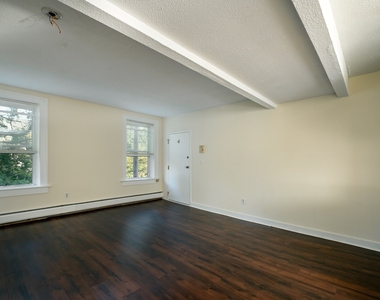 175 Humphrey Street - Photo Thumbnail 4