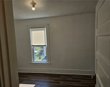 2212 Cronemeyer St - Photo Thumbnail 32