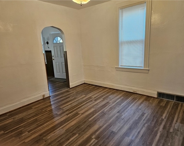 2212 Cronemeyer St - Photo Thumbnail 14