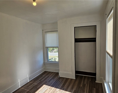 2212 Cronemeyer St - Photo Thumbnail 35