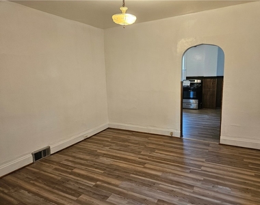 2212 Cronemeyer St - Photo Thumbnail 13