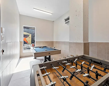 333 Linden Boulevard - Photo Thumbnail 12
