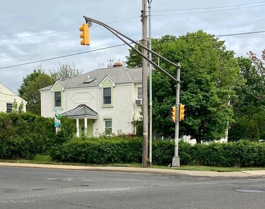 3 Cedar Avenue - Photo Thumbnail 9