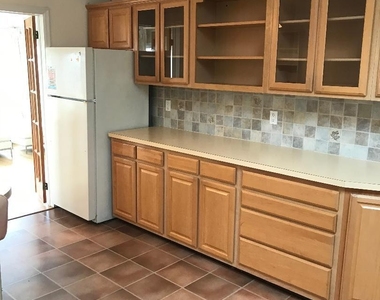 3 Cedar Avenue - Photo Thumbnail 6