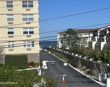 3 Cedar Avenue - Photo Thumbnail 13