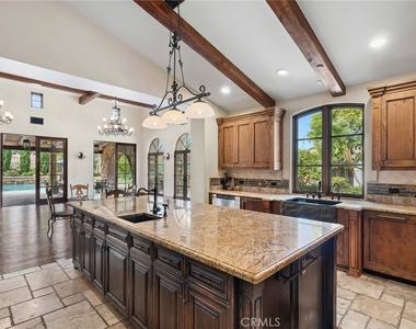96 Canyon Creek - Photo Thumbnail 7
