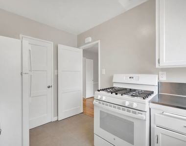 4121 Santo Tomas Drive - Photo Thumbnail 16