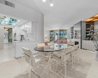 900 Island Drive - Photo Thumbnail 7
