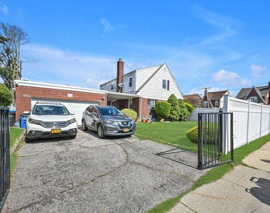 95-26 243rd Street - Photo Thumbnail 18