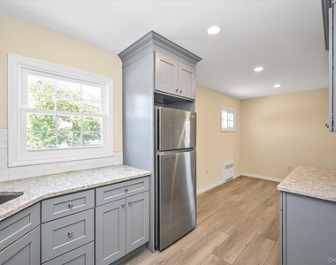 95-26 243rd Street - Photo Thumbnail 6