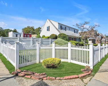 95-26 243rd Street - Photo Thumbnail 20