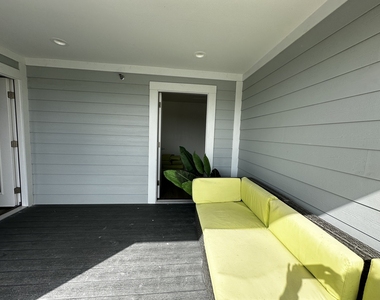 28295 Torch Parkway - Photo Thumbnail 18
