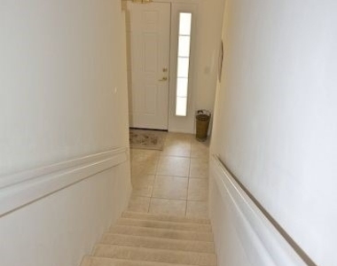 10128 Colonial Country Club Boulevard - Photo Thumbnail 1
