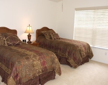 10128 Colonial Country Club Boulevard - Photo Thumbnail 14