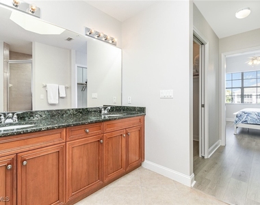 27921 Bonita Village Boulevard - Photo Thumbnail 18