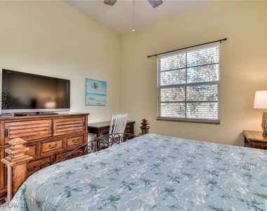 3921 Kens Way - Photo Thumbnail 17