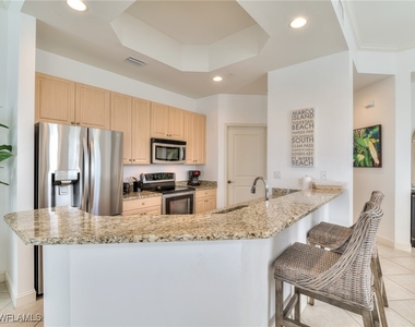3921 Kens Way - Photo Thumbnail 3