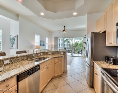 3921 Kens Way - Photo Thumbnail 5