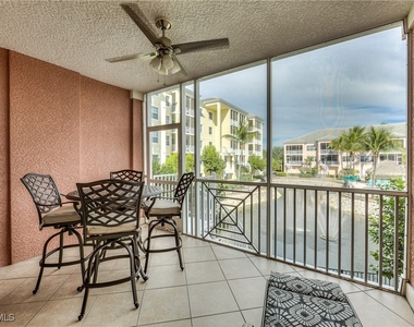 27921 Bonita Village Boulevard - Photo Thumbnail 9