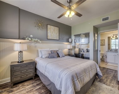 27921 Bonita Village Boulevard - Photo Thumbnail 20