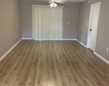 1720 Murrell Road - Photo Thumbnail 12