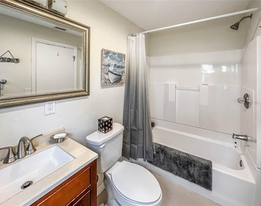 297 Cheshire Street - Photo Thumbnail 13