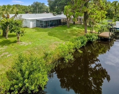 297 Cheshire Street - Photo Thumbnail 3