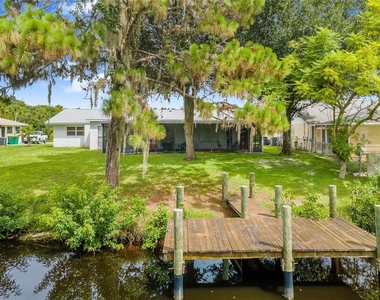297 Cheshire Street - Photo Thumbnail 4