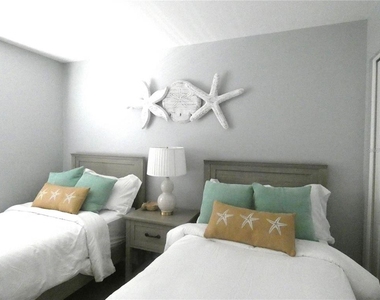 4640 Tower Hill Lane - Photo Thumbnail 18