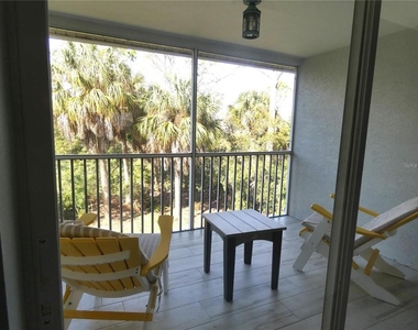 4640 Tower Hill Lane - Photo Thumbnail 22