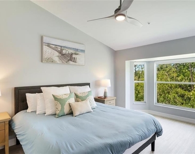 4640 Tower Hill Lane - Photo Thumbnail 13