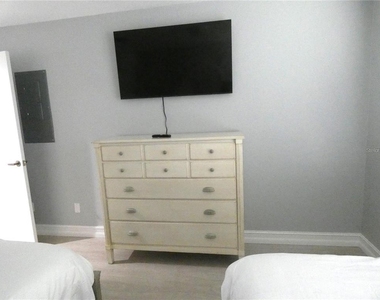 4640 Tower Hill Lane - Photo Thumbnail 19