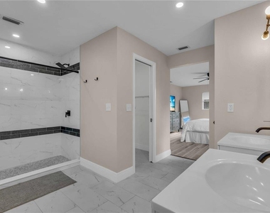 2544 Carlisle Place - Photo Thumbnail 30