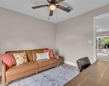 2544 Carlisle Place - Photo Thumbnail 33