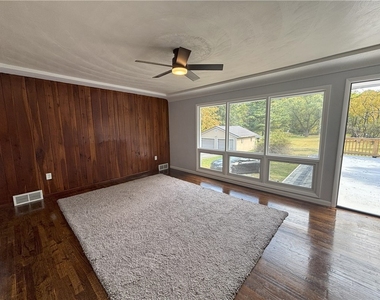 3395 Logan Ferry Rd - Photo Thumbnail 12