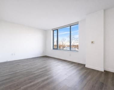 1524 Sheepshead Bay Road - Photo Thumbnail 3