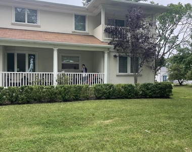 400 Grant Avenue - Photo Thumbnail 1