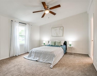 9695 Olive Street - Photo Thumbnail 9