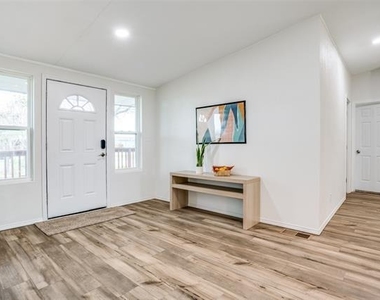 9695 Olive Street - Photo Thumbnail 2