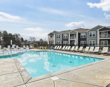 13511 Montoy Way - Photo Thumbnail 31