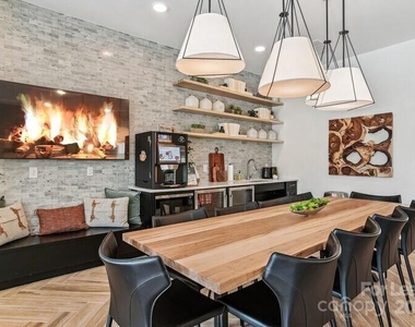 13511 Montoy Way - Photo Thumbnail 22