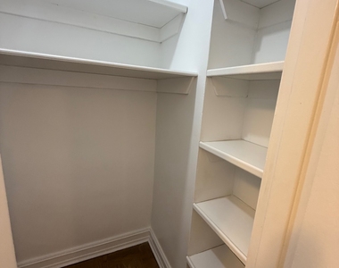 200 East 71st Street - Photo Thumbnail 10