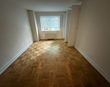 200 East 71st Street - Photo Thumbnail 11